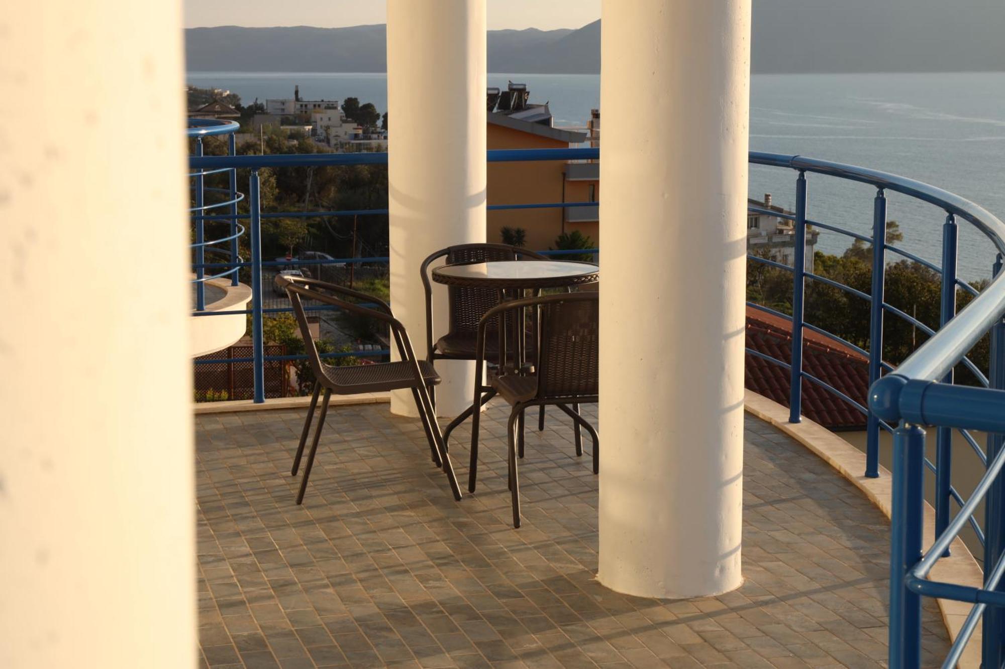 Jico Travel - Villa Colombo Vlorë 객실 사진